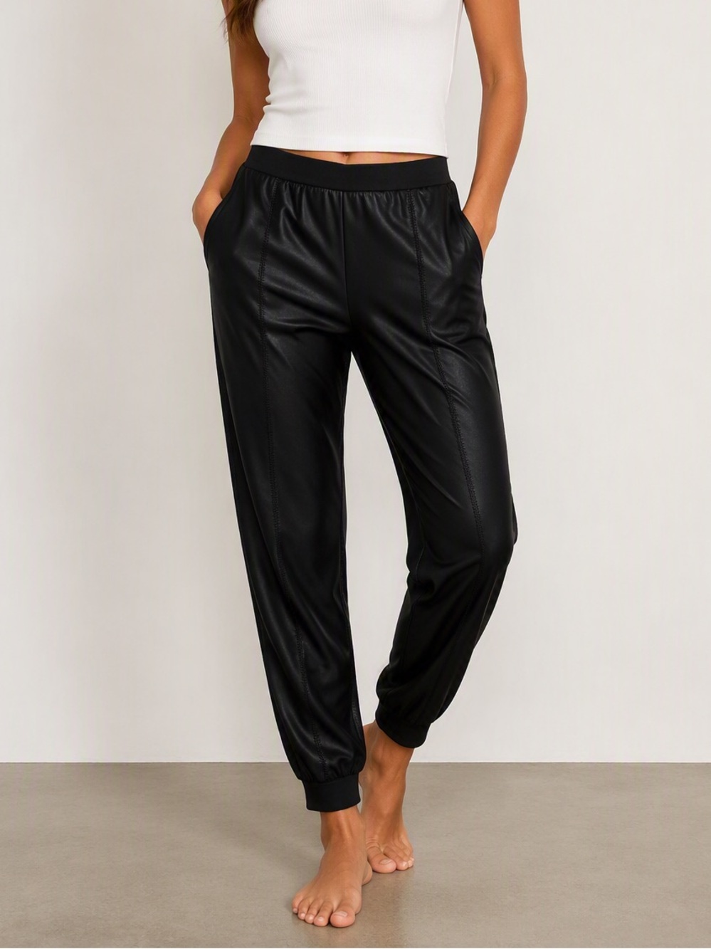 Zara Black Straight-Leg jogger pants - size M